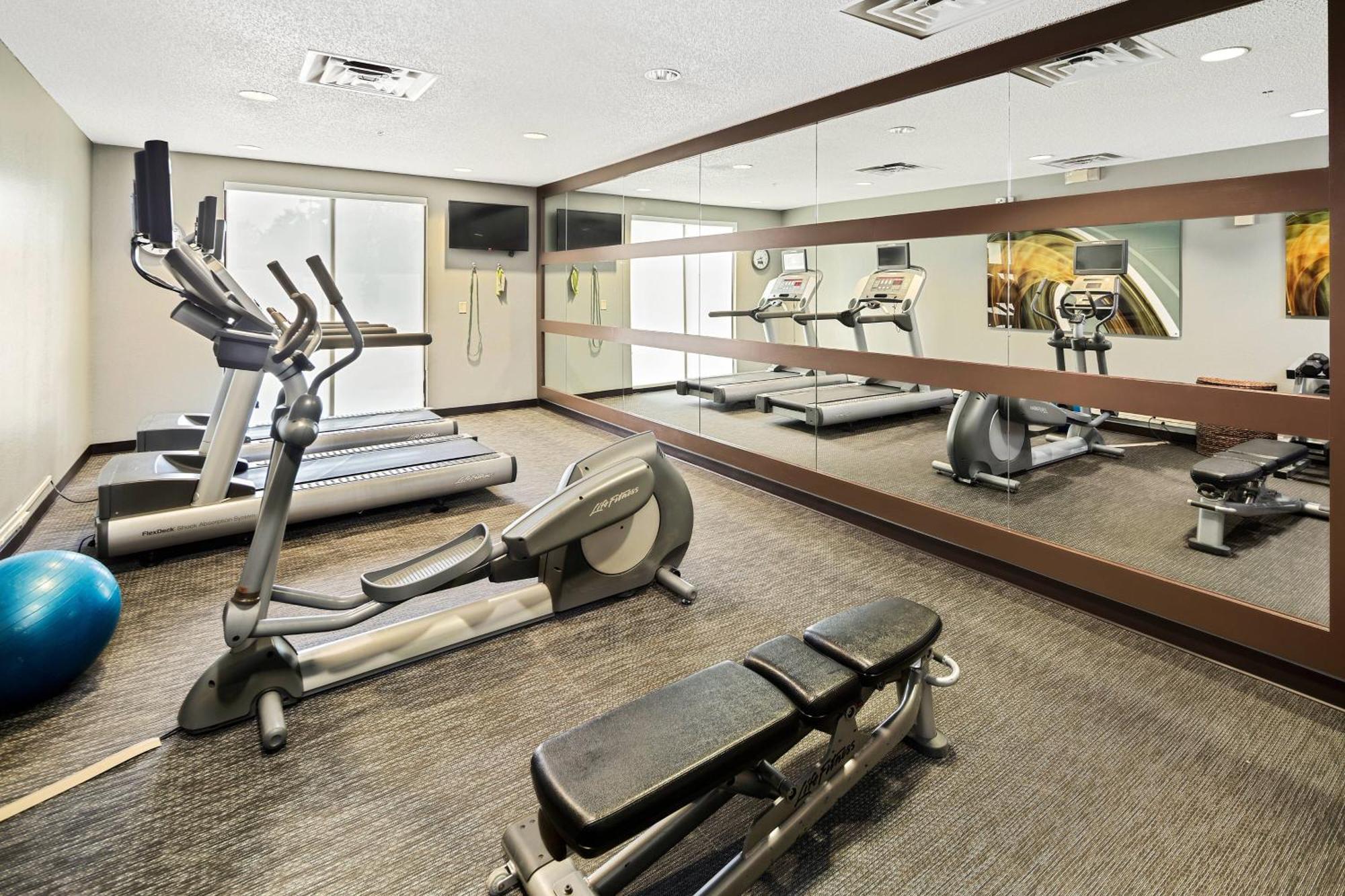 Courtyard By Marriott Bryan College Station Hotel Екстериор снимка