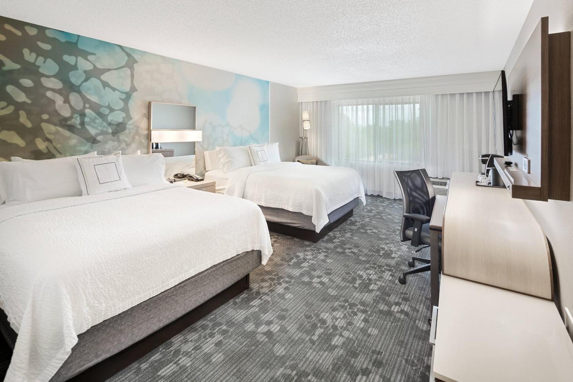Courtyard By Marriott Bryan College Station Hotel Екстериор снимка