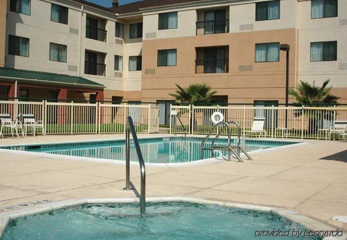 Courtyard By Marriott Bryan College Station Hotel Екстериор снимка